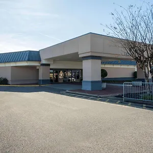 Travelodge By Wyndham Airport/graceland 2* Memphis