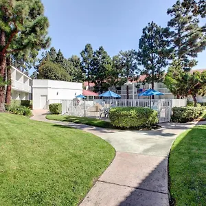 Hotel 6-santa Ana, Ca - Irvine - Orange County Airport, Santa Ana