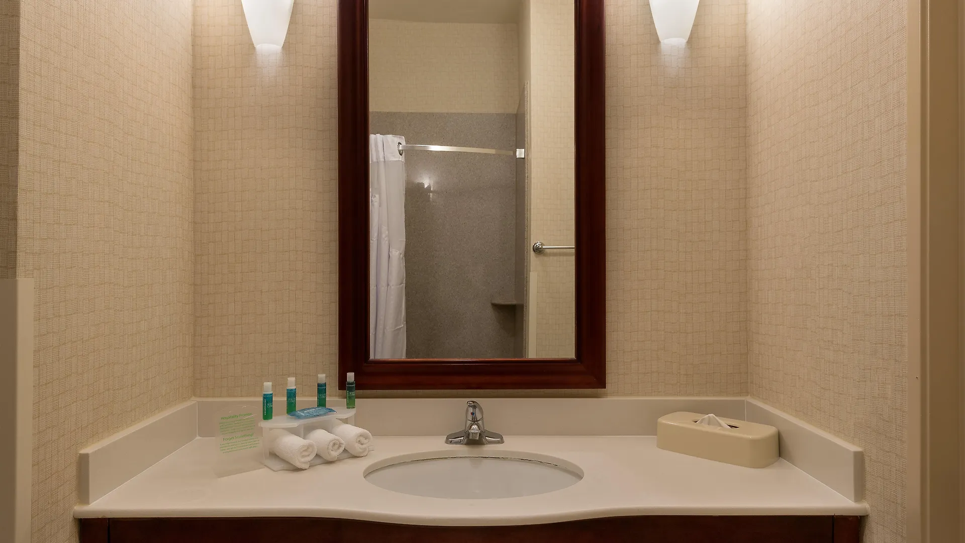 Holiday Inn Express Hotel & Suites Los Angeles Airport Hawthorne By Ihg