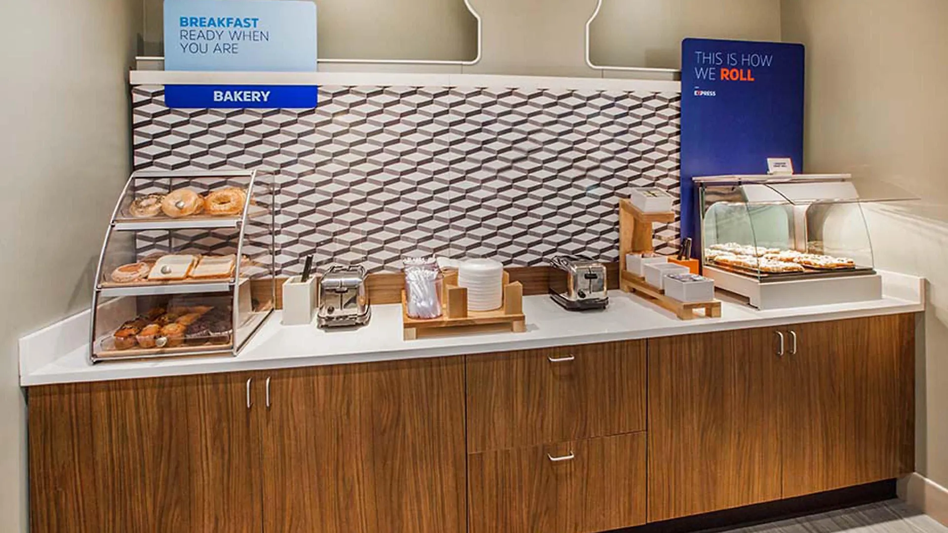 Holiday Inn Express Hotel & Suites Los Angeles Airport Hawthorne By Ihg